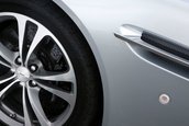 Aston Martin V12 Vantage