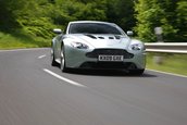 Aston Martin V12 Vantage