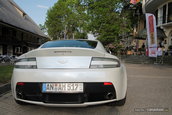 Aston Martin V12 Vantage