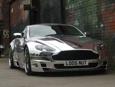 Aston Martin V8 Vantage cromat