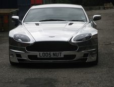 Aston Martin V8 Vantage cromat