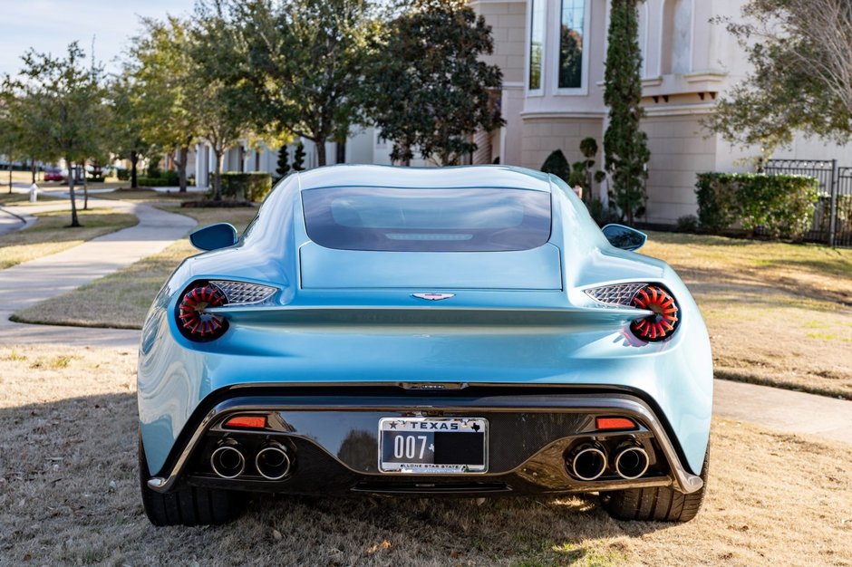 Aston Martin Vanquish Zagato Coupe de vanzare