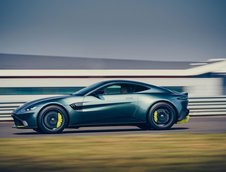 Aston Martin Vantage AMR