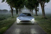 Aston Martin Vantage de la Revenant Automotive