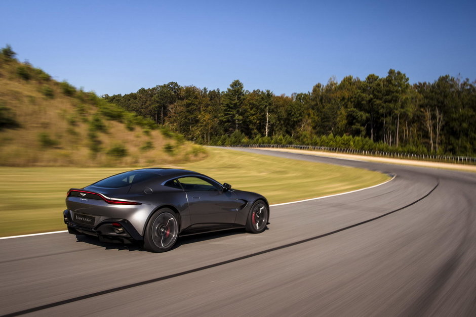 Aston Martin Vantage