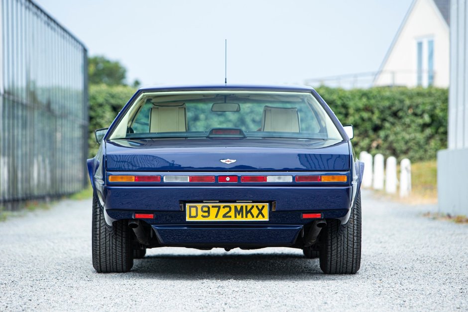 Aston Martin Virage Coupe de vanzare