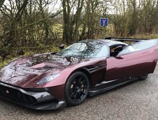 Aston Martin Vulcan de strada