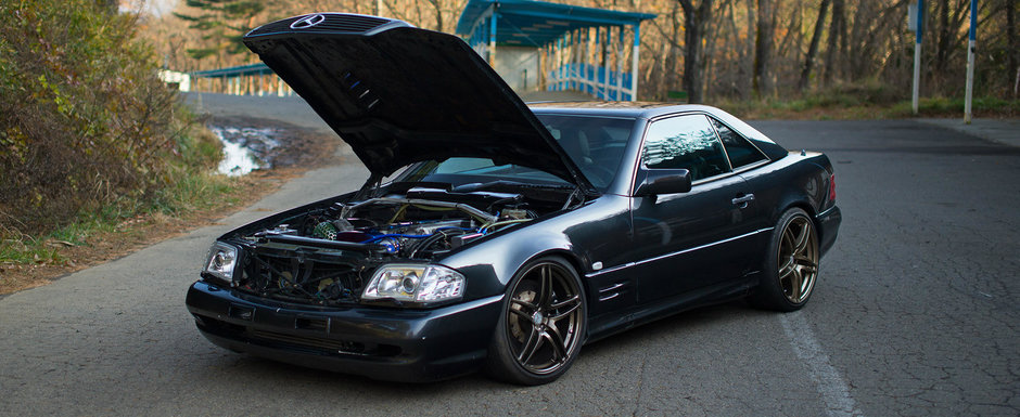 Atentie, fani ai tuningului extrem: se vinde un Mercedes SL cu motorizarea 2JZ! Atentie, fani ai tuningului extrem: se vinde un Mercedes SL cu motorizarea 2JZ!
