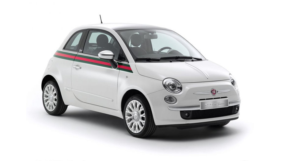 Atunci cand industria auto si lumea modei isi dau intalnire. Trei masini lansate impreuna de companii cu traditie si designeri faimosi