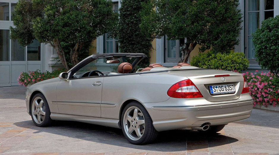 Atunci cand industria auto si lumea modei isi dau intalnire. Trei masini lansate impreuna de companii cu traditie si designeri faimosi