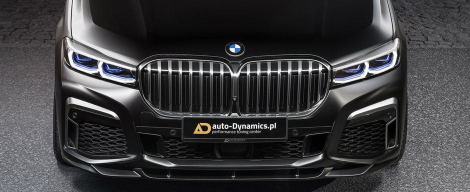 Au facut-o negru mat si i-au pus jante aurii. Cum arata acum limuzina suprema de la BMW