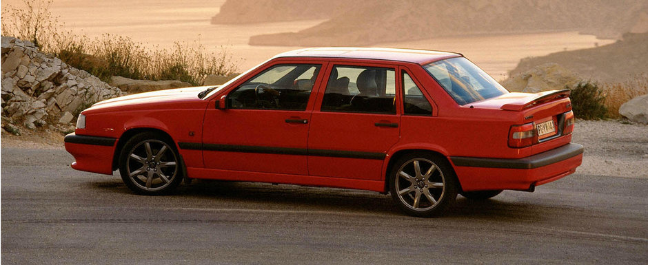 Au trecut 25 de ani de la debutul primei masini cu airbag lateral