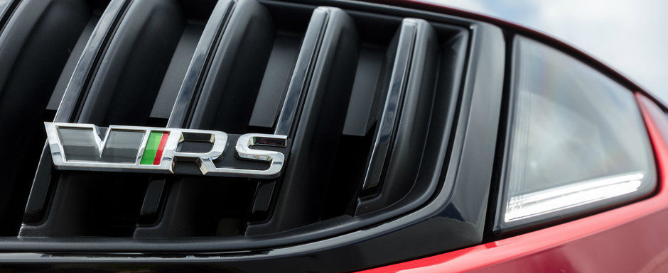 Au zis sa se asigure ca o recunosti pe strada. Skoda publica o noua galerie foto a fioroasei Octavia RS Au zis sa se asigure ca o recunosti pe strada. Skoda publica o noua galerie foto a fioroasei Octavia RS