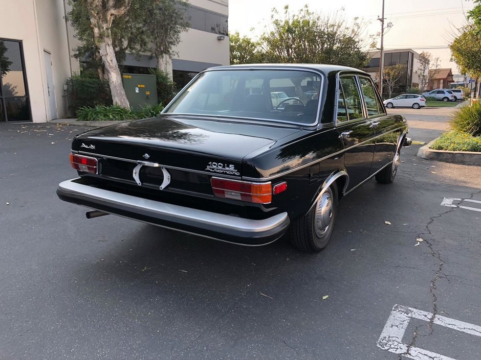 Audi 100 LS din 1974