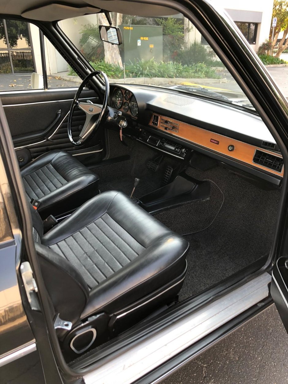 Audi 100 LS din 1974