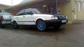 Audi 80