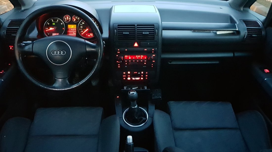 Audi A2 Panoramic, Bose 2003