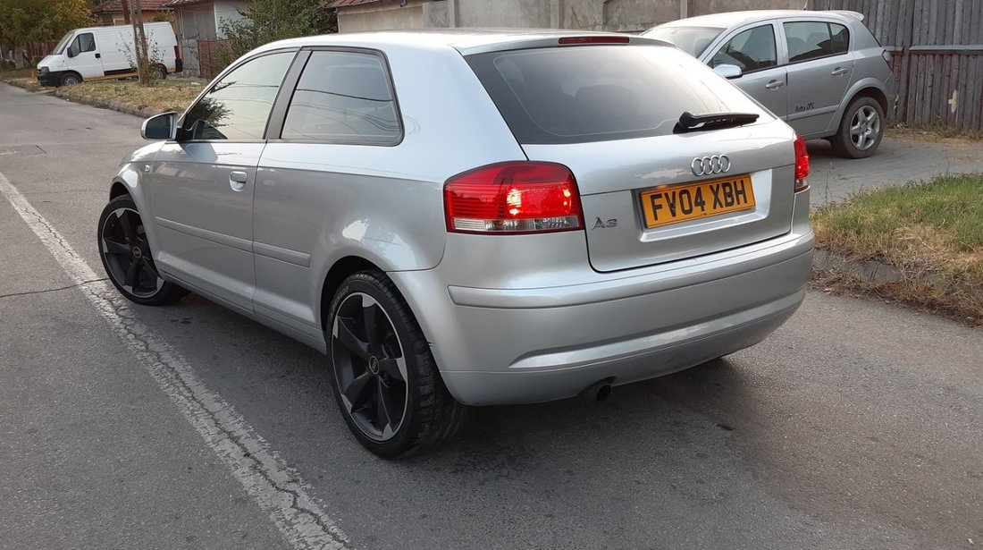 Audi A3 1.6 benzina 2005