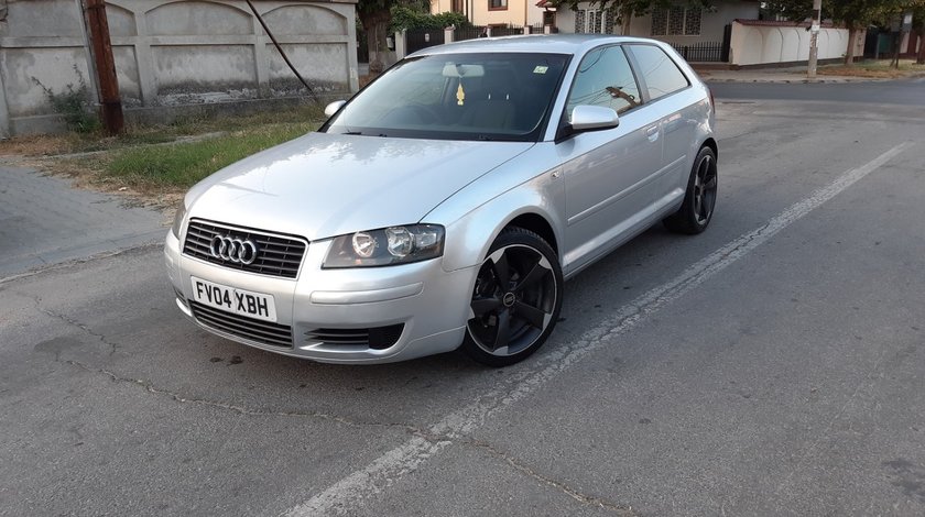 Audi A3 1.6 benzina 2005