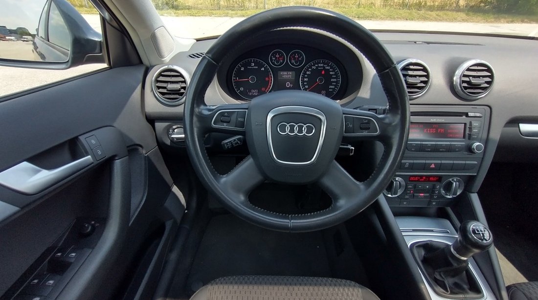 Audi A3 EURO 5 Xenon LED Neon full 2010