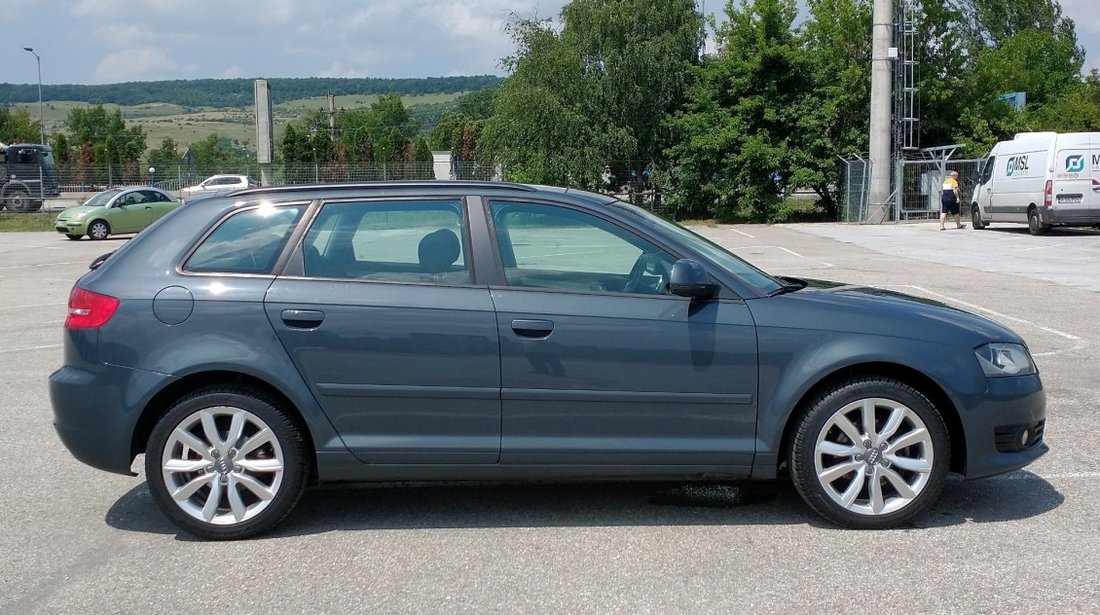 Audi A3 EURO 5 Xenon LED Neon full 2010