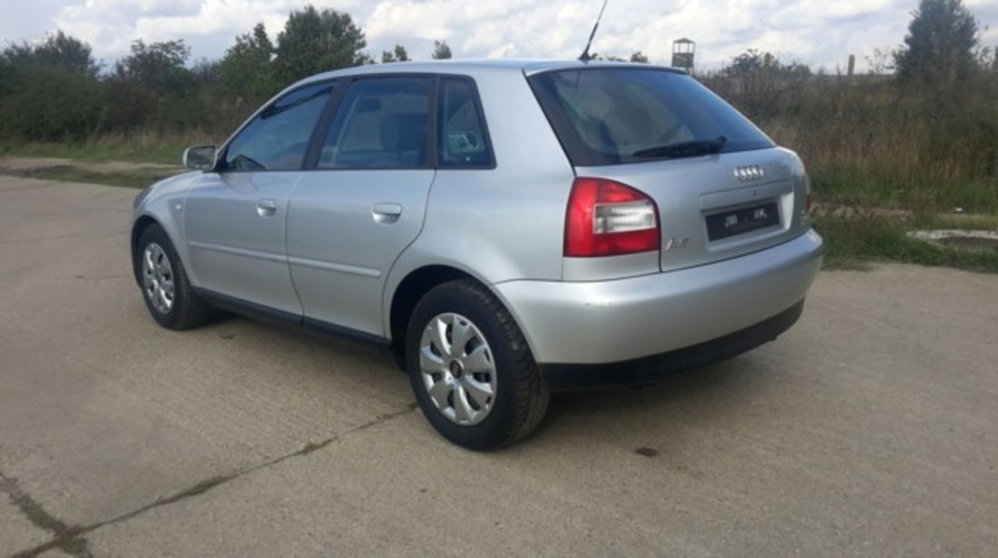 Audi A3 motor 1.6i Climatronic 2003