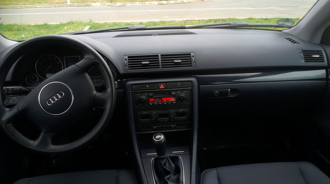 Audi A4 1.6 2003