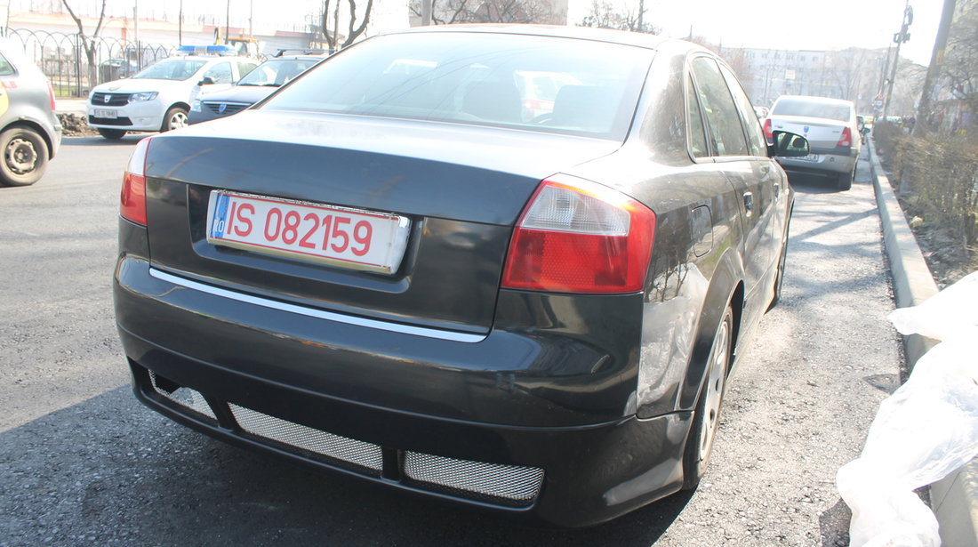 Audi A4 1.6 2003