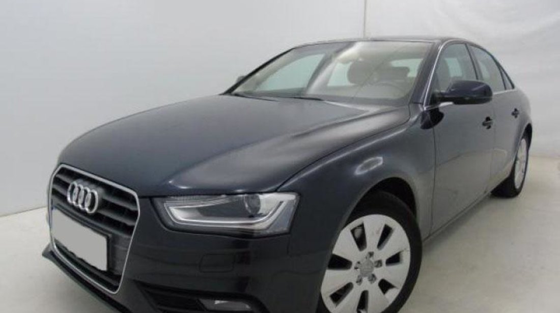 Audi A4 1.8 TFSI multitronic 170 CP 2012