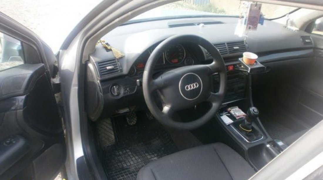 Audi A4 1900