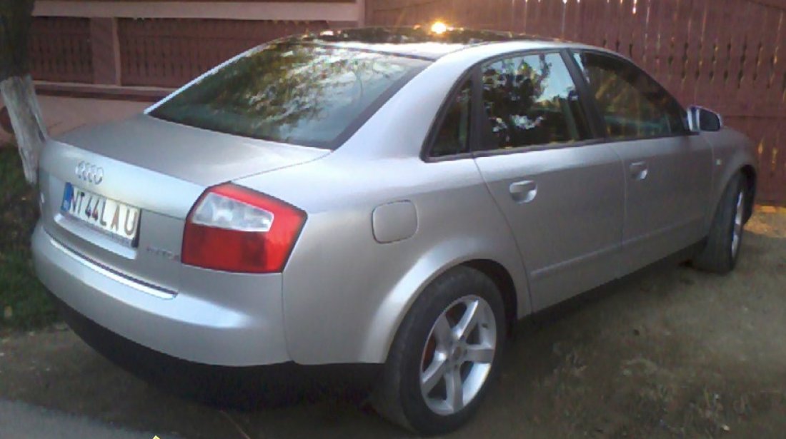 Audi A4 1900