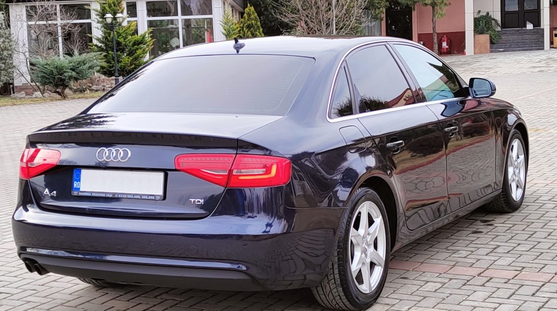 Audi A4 2.0 TDI 136 cp full LED Bi-xenon an fab. 2013