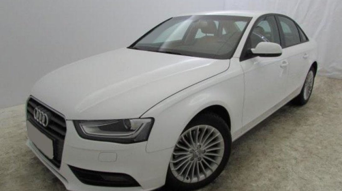 Audi A4 2.0 TDI multitronic 143 CP Start/Stop 2013