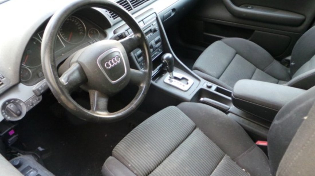 Audi A4 - 2.0T FSI Automatic DubluClimatronic 2005