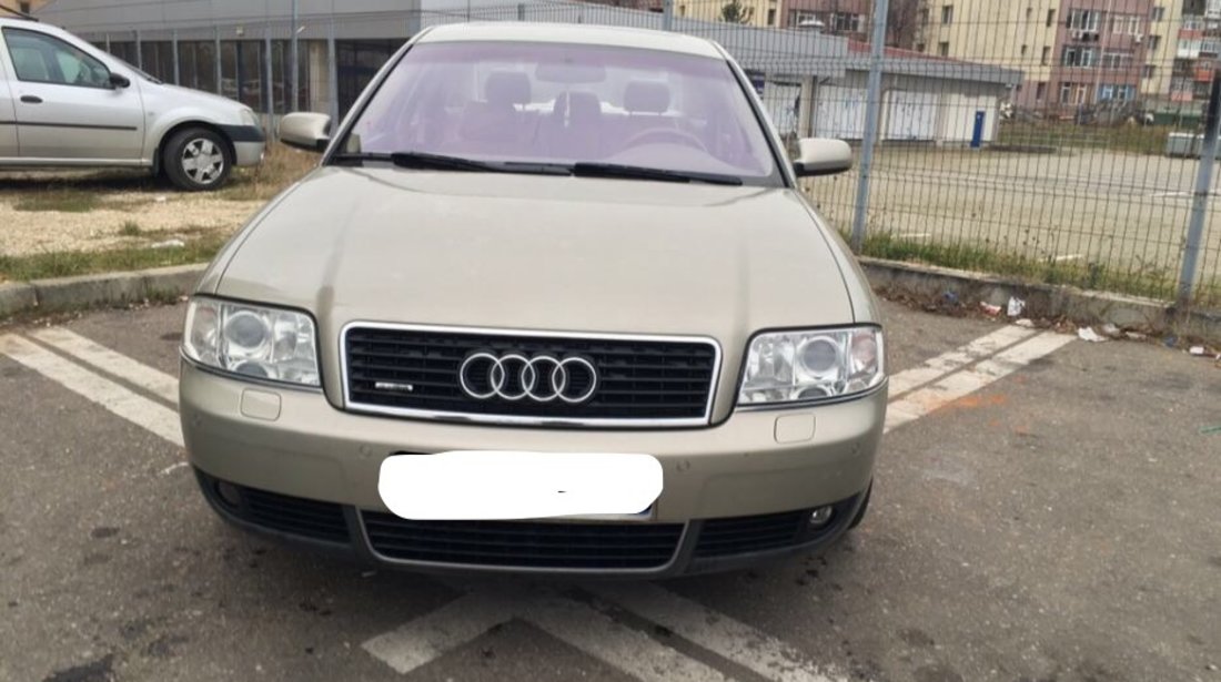 Audi A4 2.5 quattro 2001