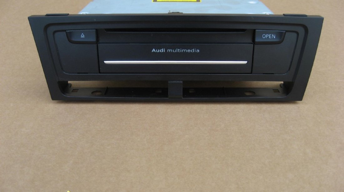 Audi A4 8k A5 8T 8F Q5 DVD Plyer Audi Multimedia Original 8F1035666