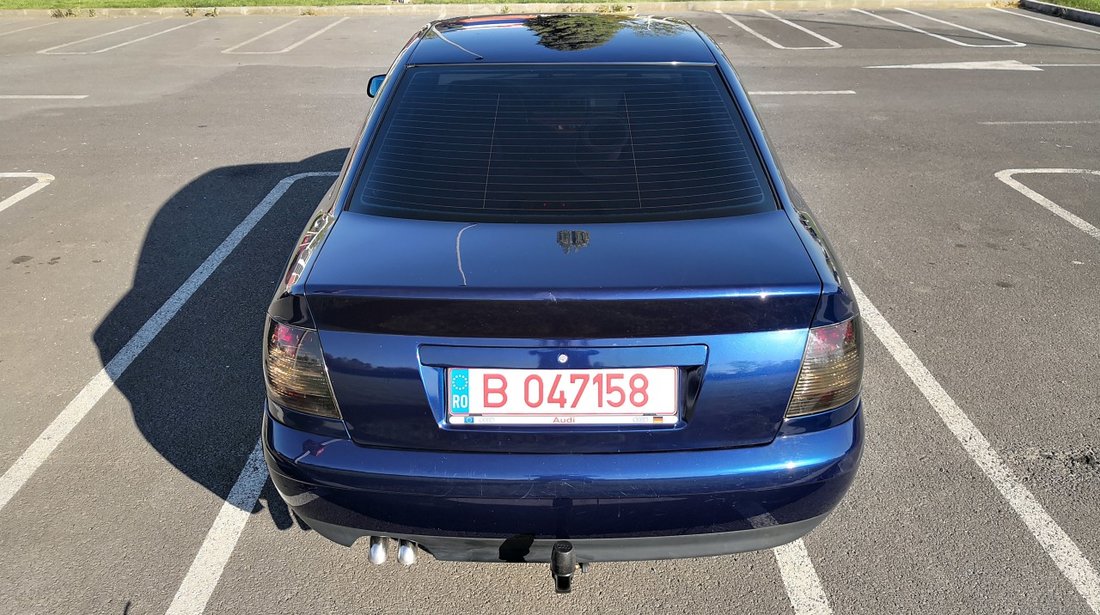 Audi A4 B5 1.9 TDI 116 CP Import Germania,Navigatie,Jante S4,Webasto,An 2000