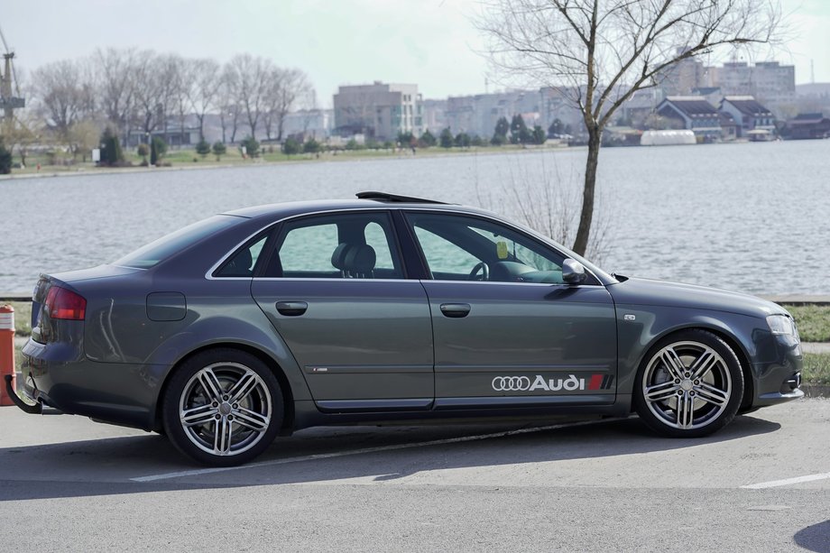 Audi A4 b7