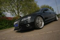 Audi A4 by JMS