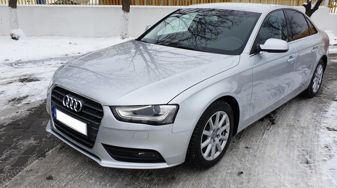 Audi A4 full neon piele navigatie km reali fab. 2013