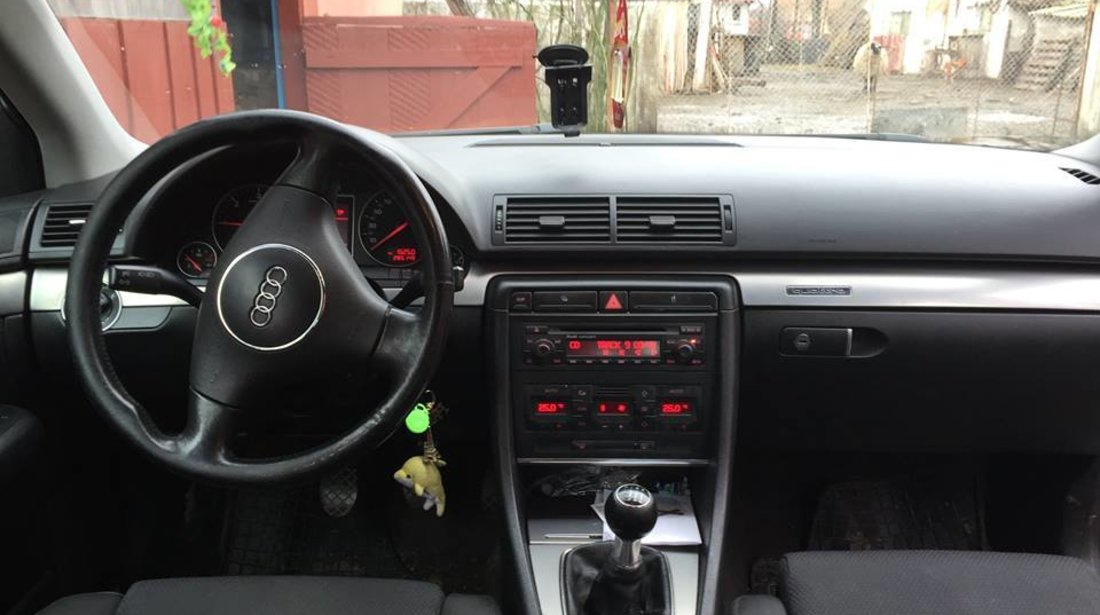 Audi A4 nu stiu 2002