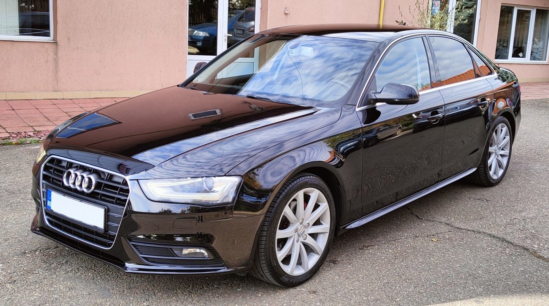 Audi A4 Quattro fab.2013 / 2.0 TDI 177 cp. full options an fab. 2013