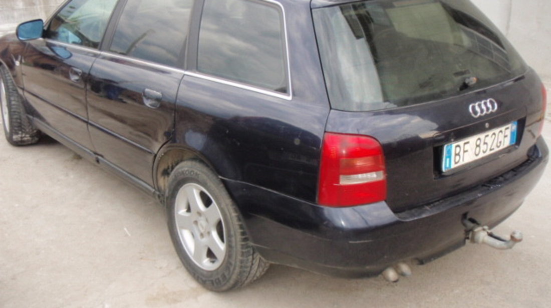 Audi A4 V6 - 2.5TDI Clima 1999