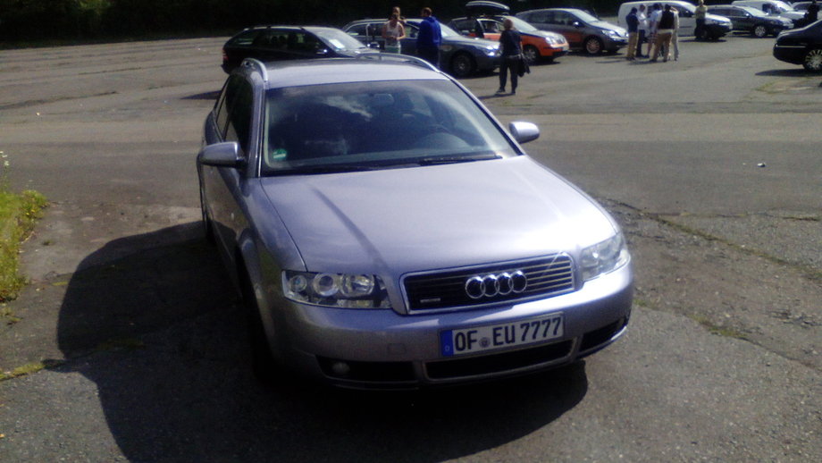 Audi A4 v6 quattro