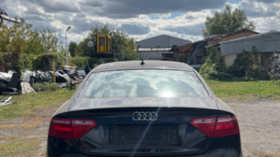 Audi A5 Dezmembrari auto