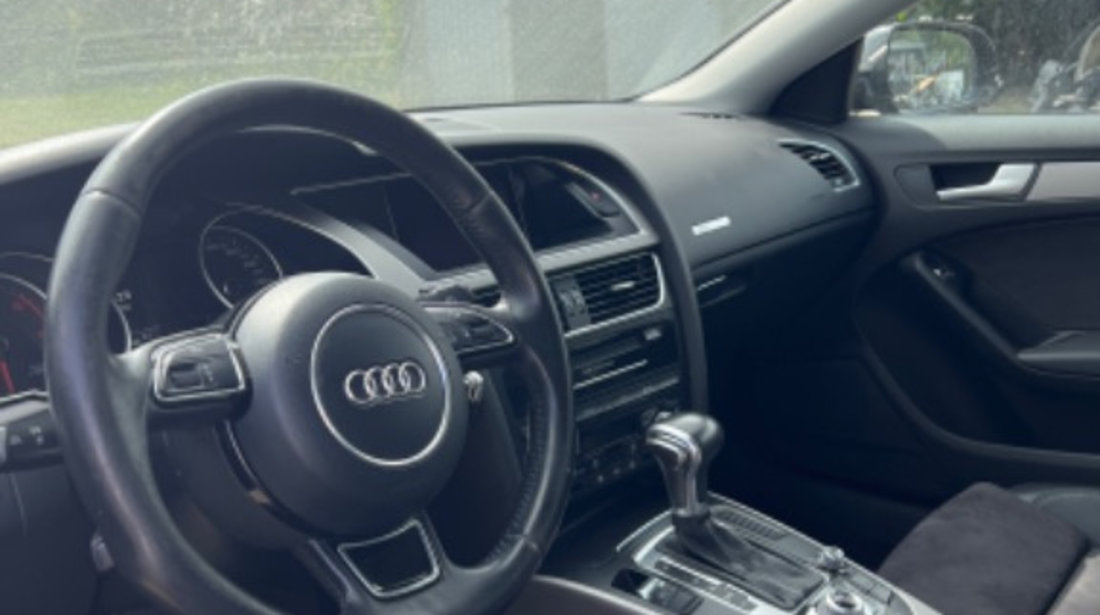 Audi A5 Dezmembrari auto