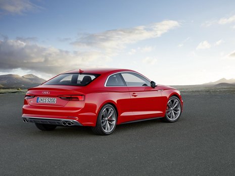 Audi A5 si S5 Coupe