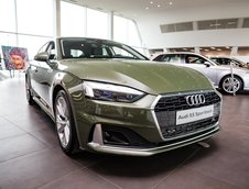 Audi A5 Sportback finisat in nuanta District Green