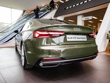 Audi A5 Sportback finisat in nuanta District Green