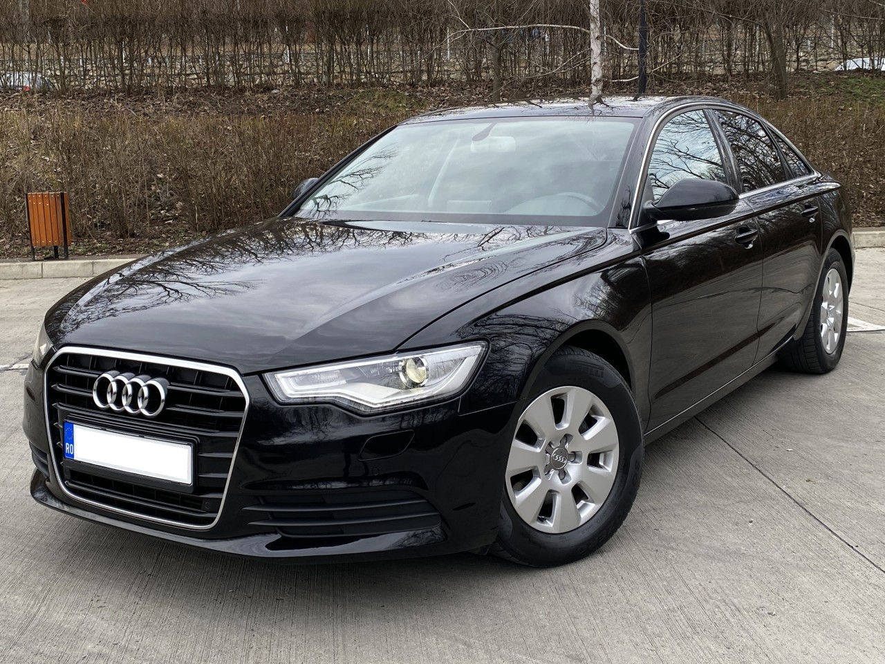 Audi A6 2.0 tdi 177 cp / full neon / bi-